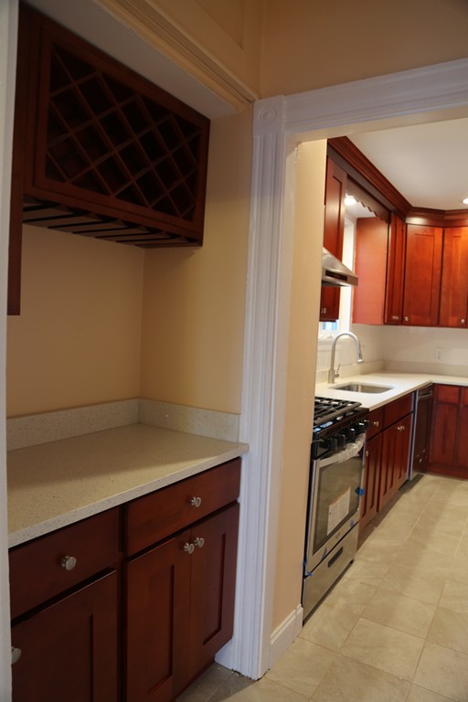 114 Paul Revere Rd, Arlington Heights