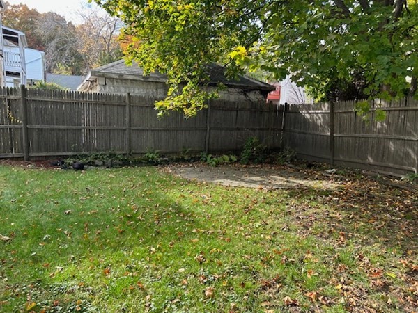 265 Roslindale Ave, Roslindale