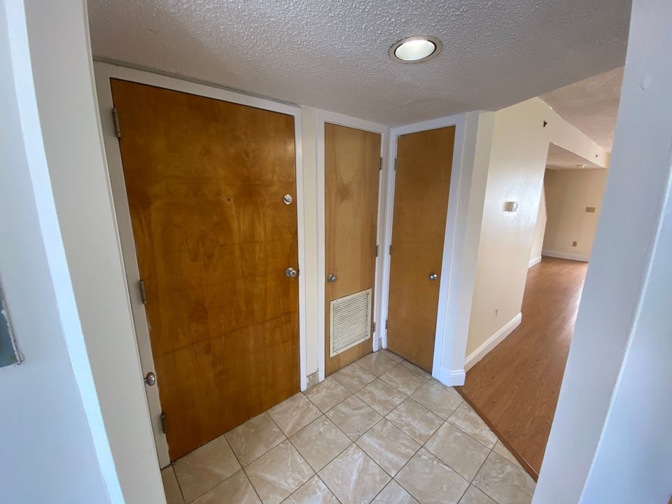 148 North Beacon St, Brighton