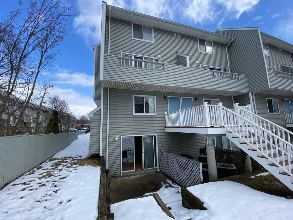 148 North Beacon St, Brighton