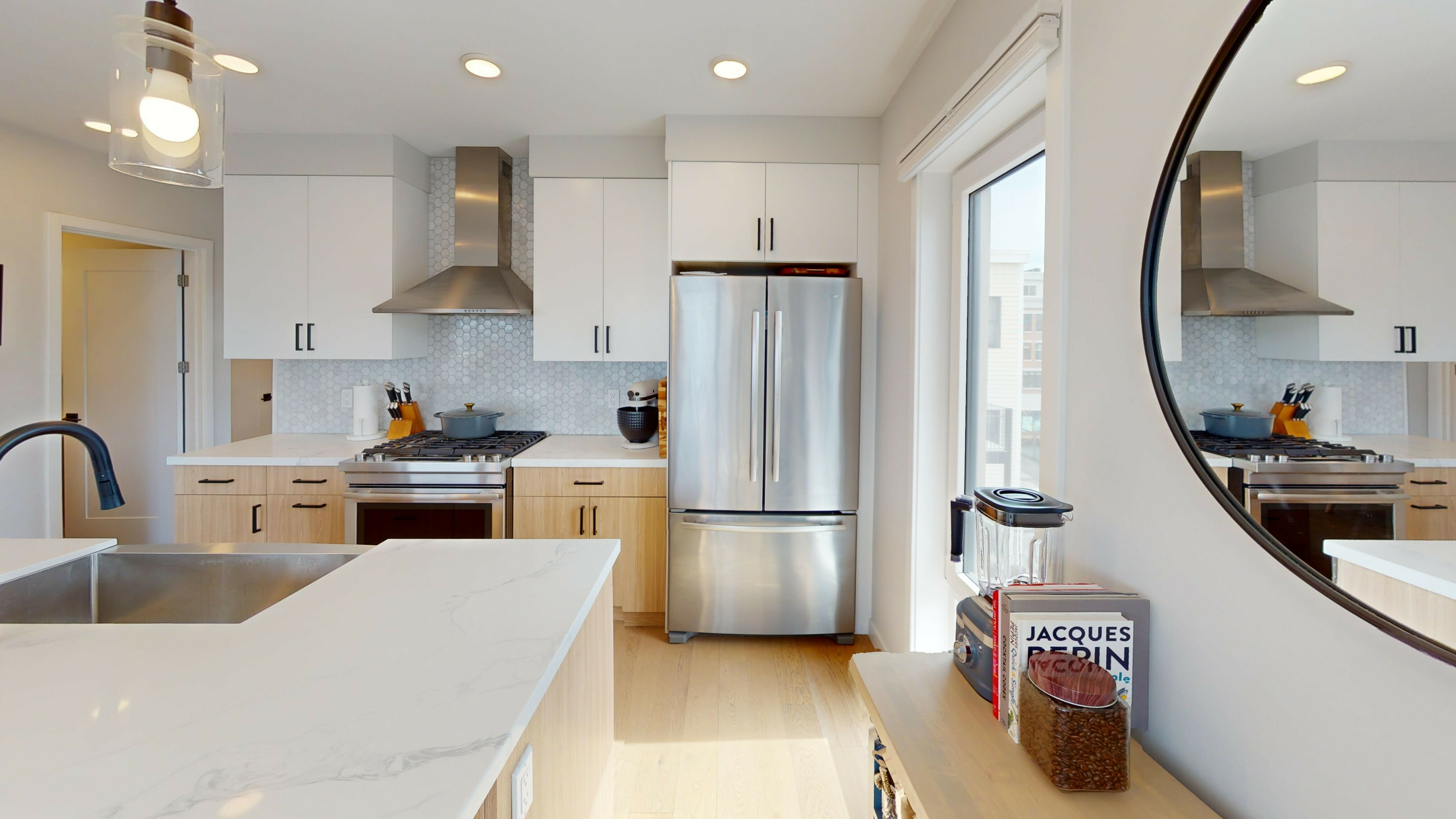 457 West Broadway, South Boston