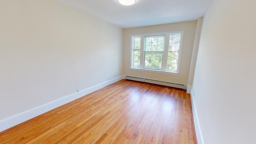 672 Washington St, Coolidge Corner