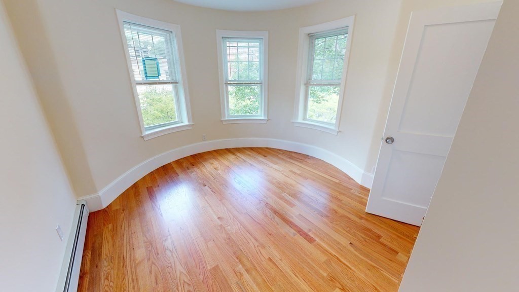 672 Washington St, Coolidge Corner