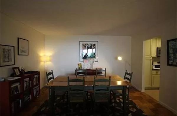 77 Pond Ave, Longwood