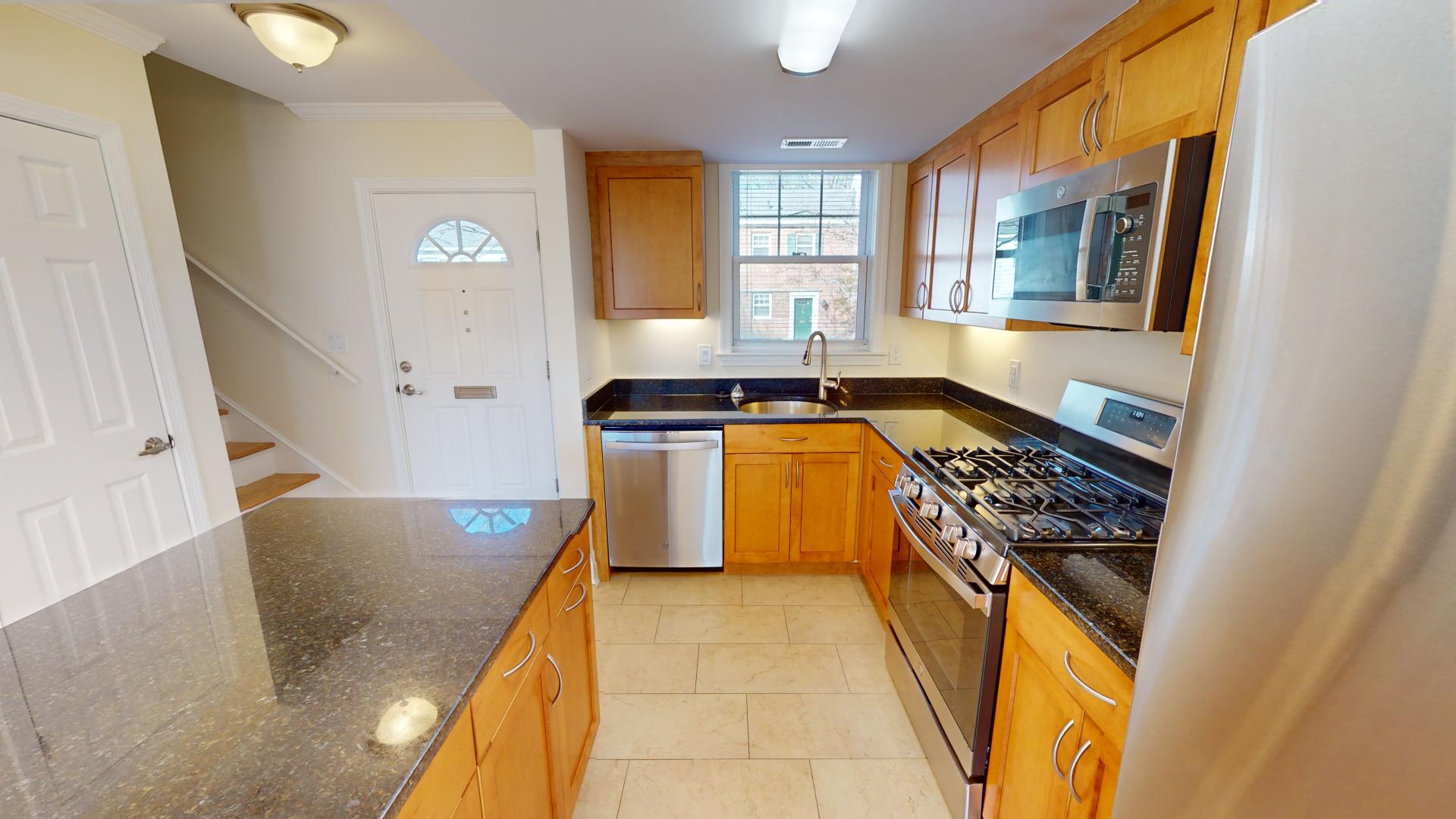 212 Gerry Rd, Chestnut Hill