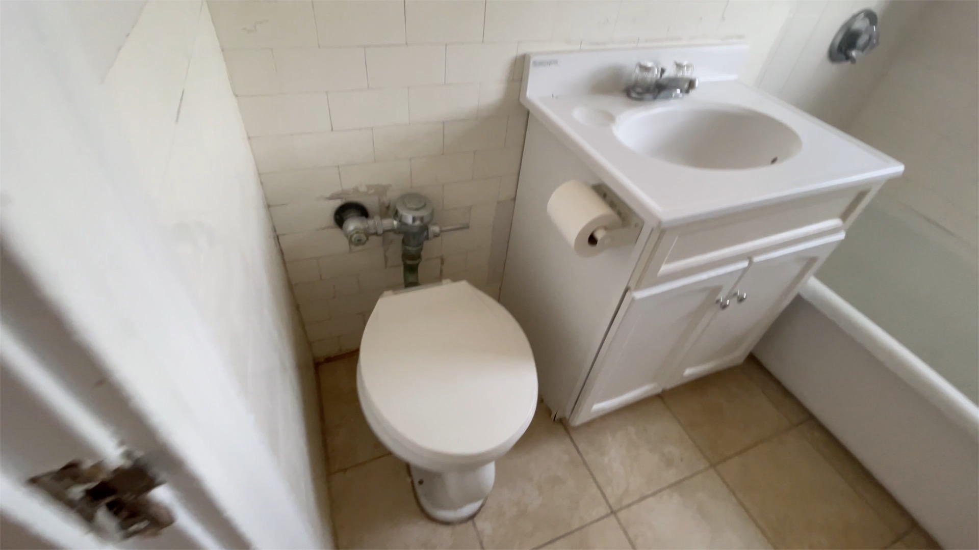 1144 Commonwealth Ave, Allston