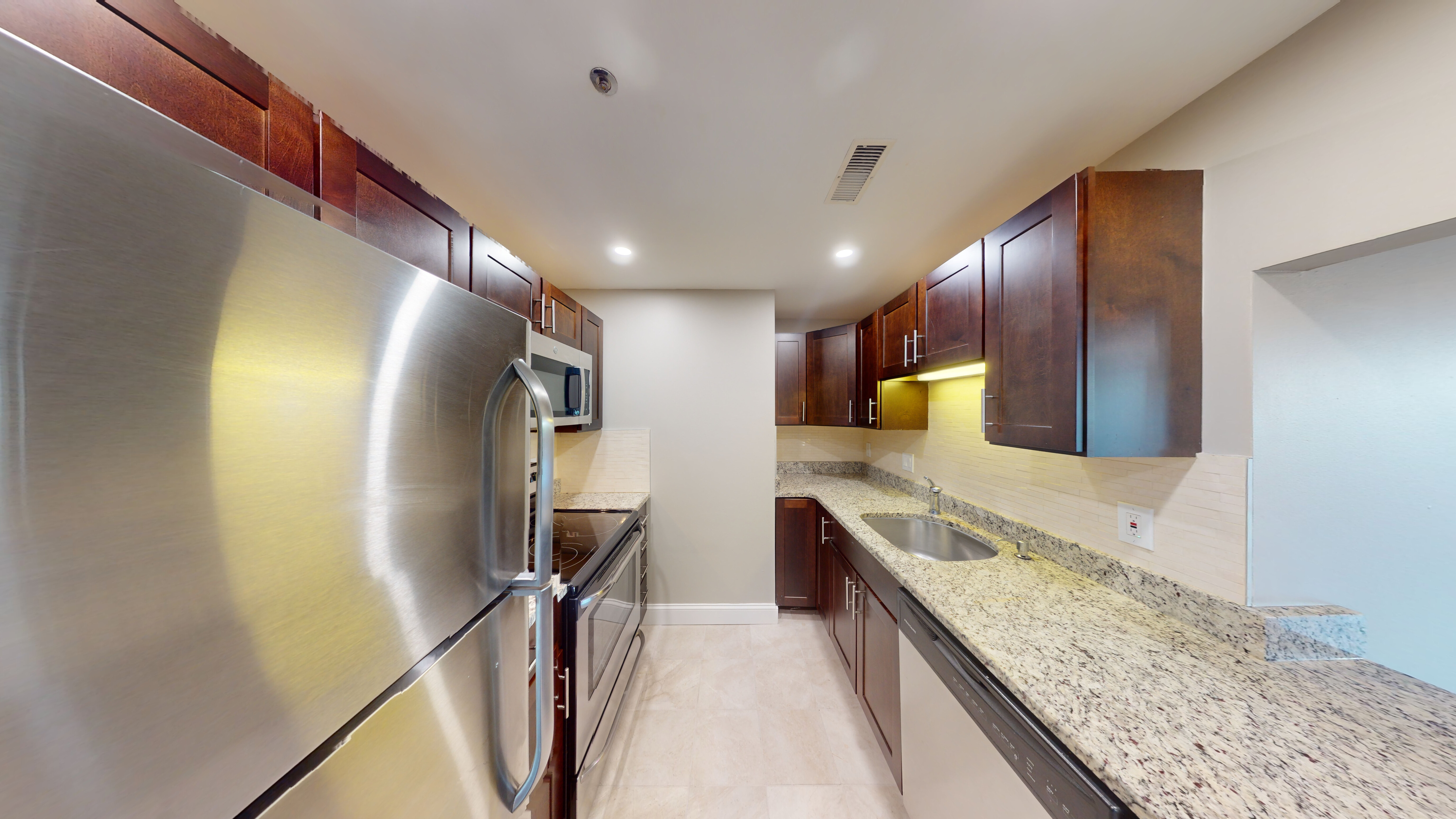 1111 Beacon St, Longwood