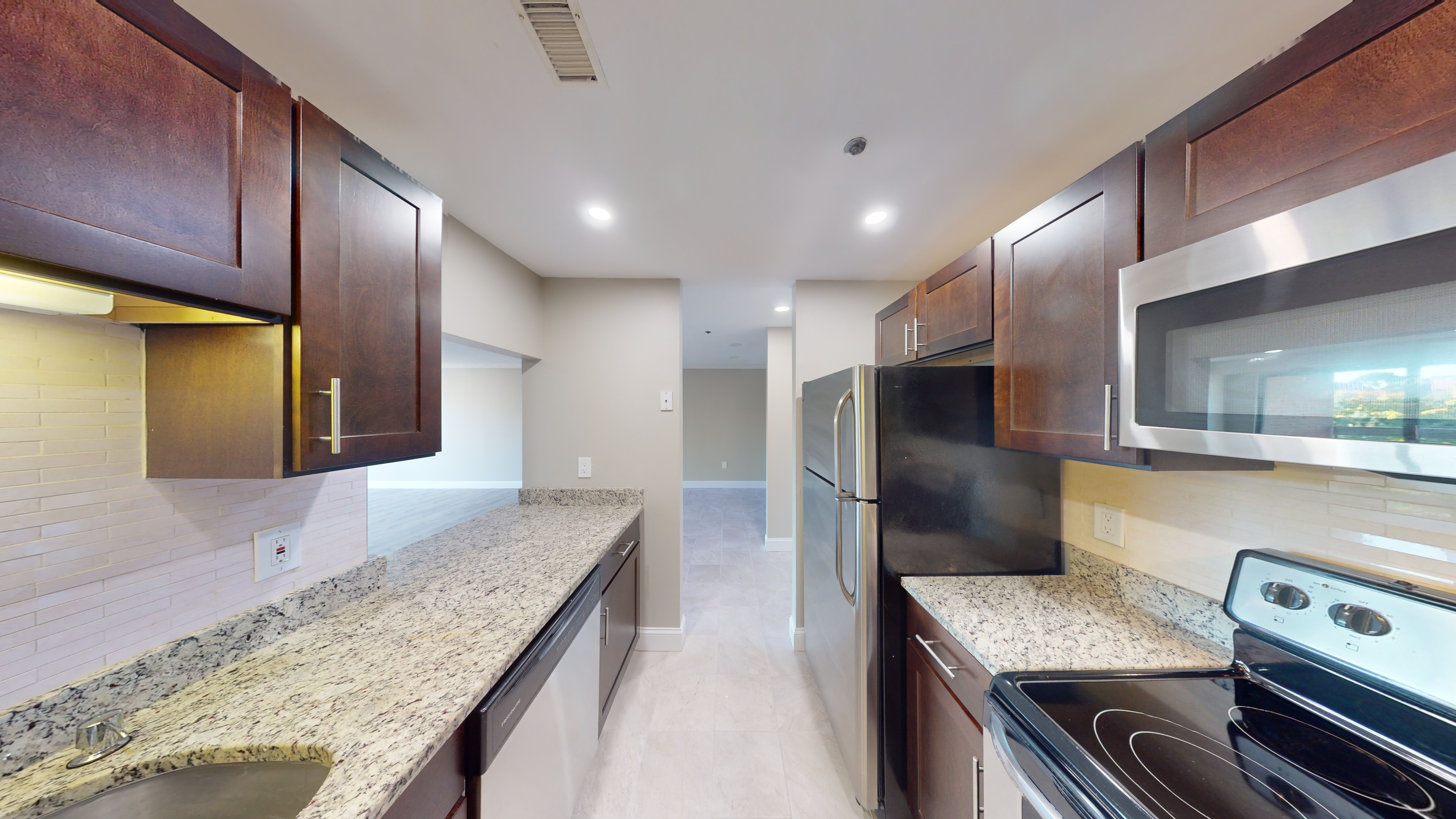 1111 Beacon St, Longwood