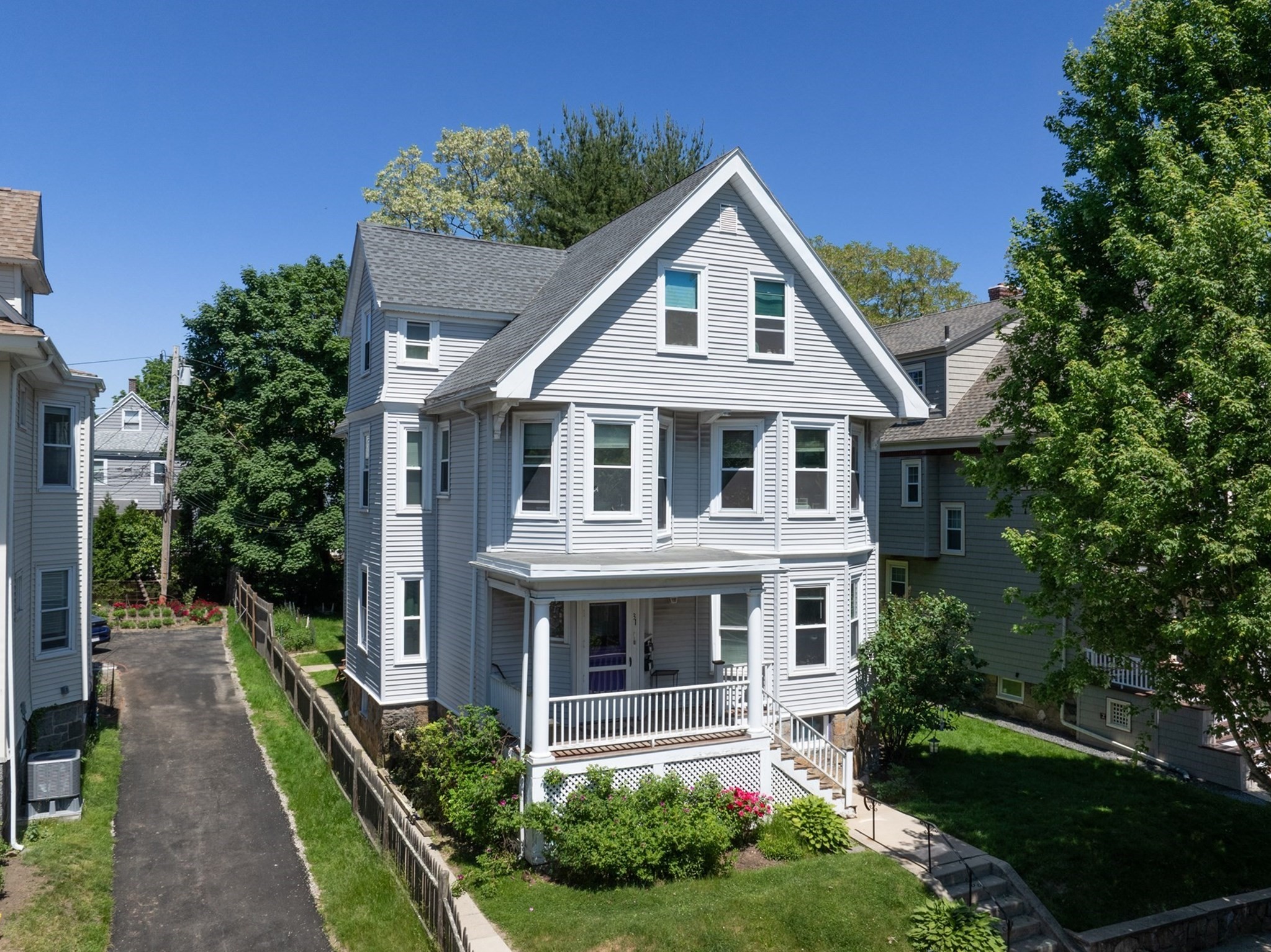 31 Ainsworth St, Roslindale