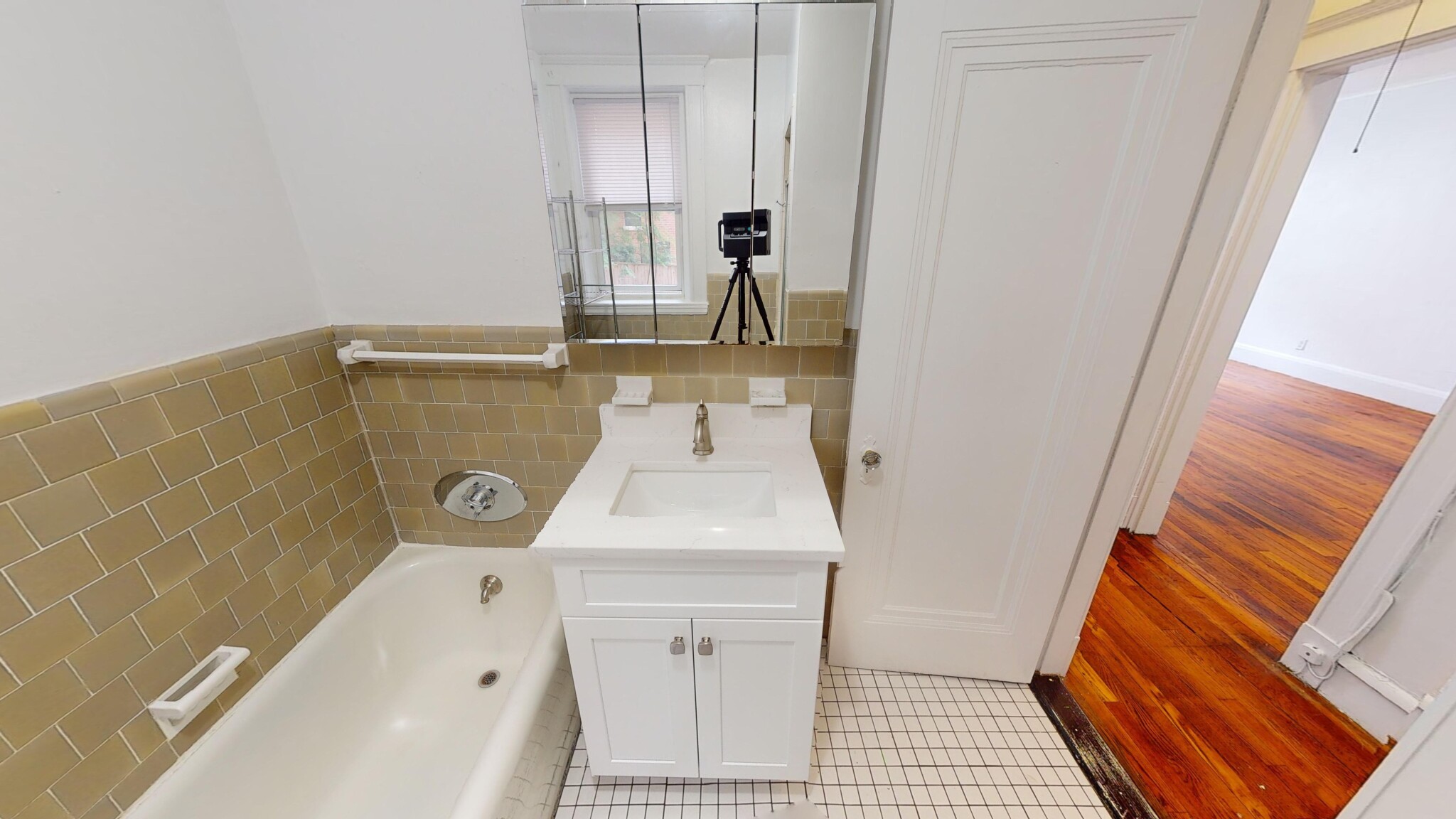 40 Longwood Ave, Coolidge Corner