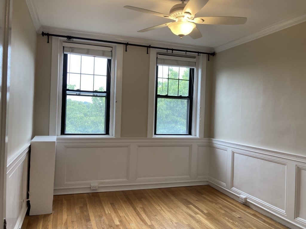 386 Riverway, Mission Hill