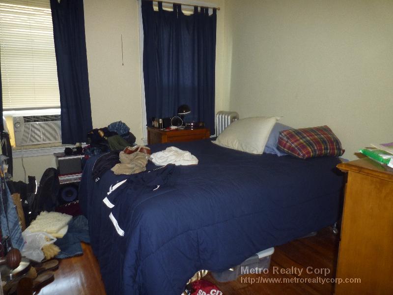 4 bed, 1.5 bath apartment for rent at 4 Priscilla Rd Unit 2, Boston — photo 12 of 13
