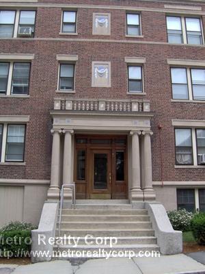 7 Scottfield Rd, Allston