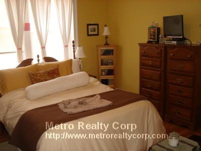 10 Greenway Ct, Coolidge Corner