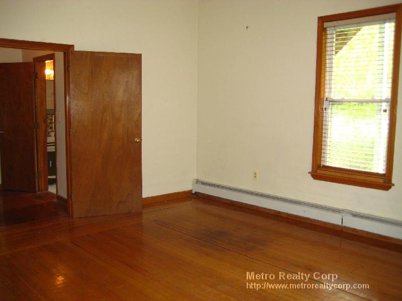 16 Prince St, Brookline