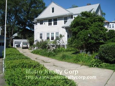 30 Kirkwood Rd, Brighton