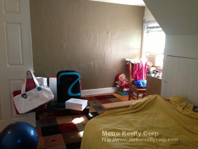 30 Academy Hill Rd, Brighton