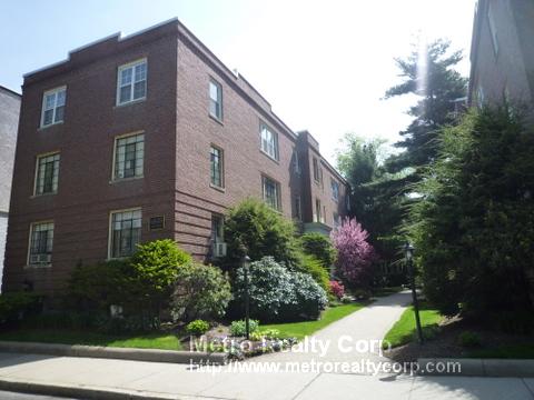 65 Park St, Coolidge Corner