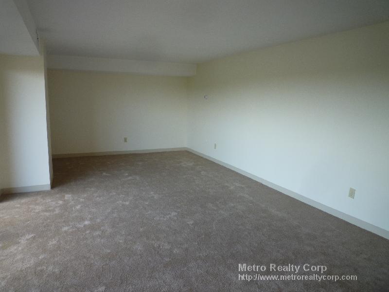 70 Centre St, Coolidge Corner