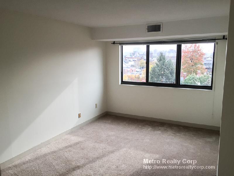 70 Centre St, Coolidge Corner