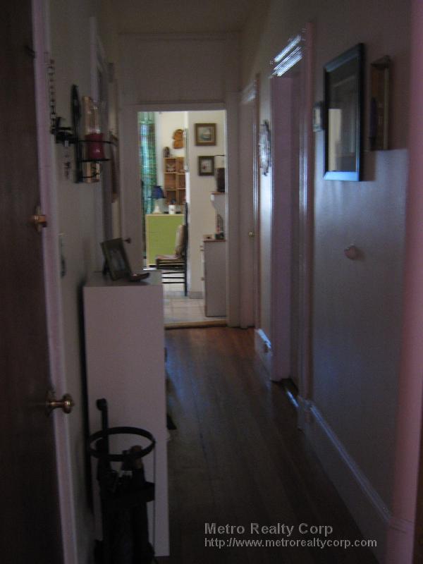 77 Walnut St, Brookline