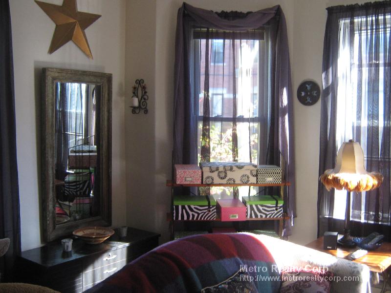 77 Walnut St, Brookline