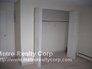 80 Pleasant St, North Brookline