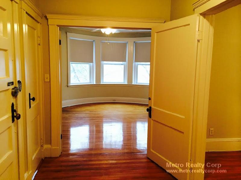 227 Rawson Rd, Brookline