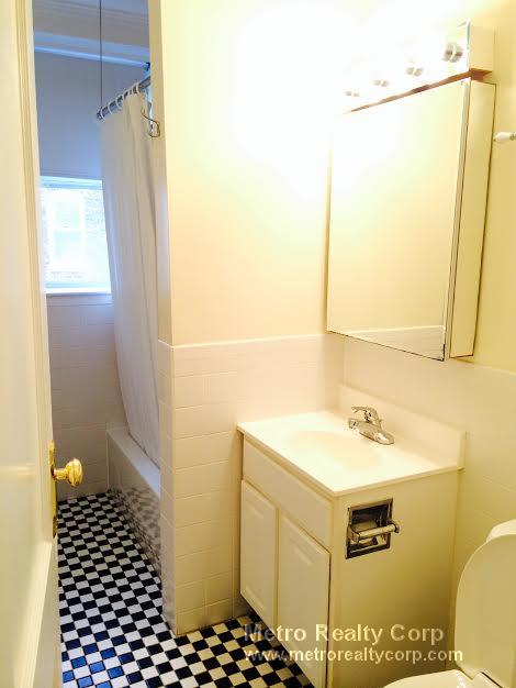 227 Rawson Rd, Brookline