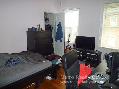 656 Washington St, Brighton