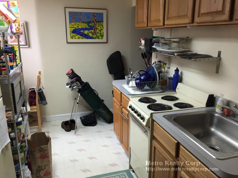 1 bed, 1 bath apartment for rent at 1284 Beacon St Unit 110, Coolidge Corner — photo 3 of 4