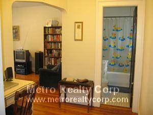 85 Strathmore Rd, Brighton