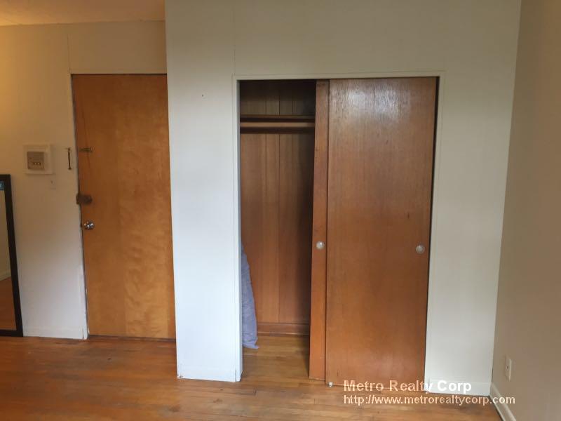Studio bed, 1 bath apartment for rent at 75 Park St Unit 8, Brookline — photo 4 of 7