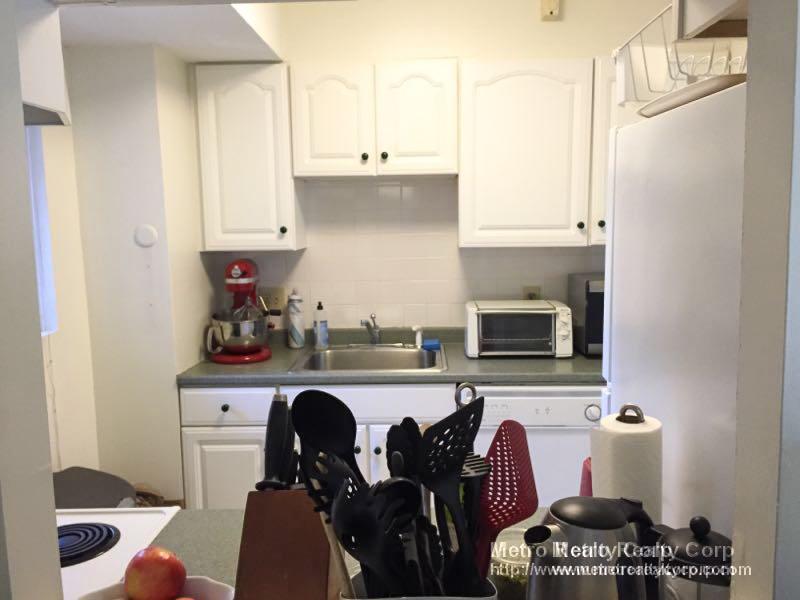 49 Marion St, Coolidge Corner