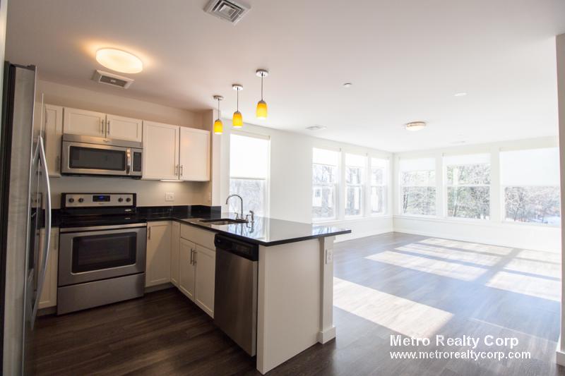 1 Whittemore Ave, North Cambridge