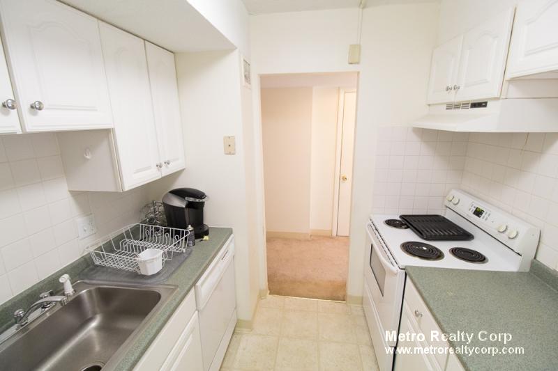 70 Centre St, Coolidge Corner