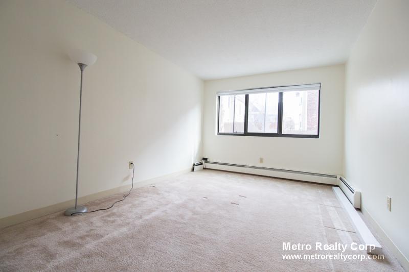 70 Centre St, Coolidge Corner