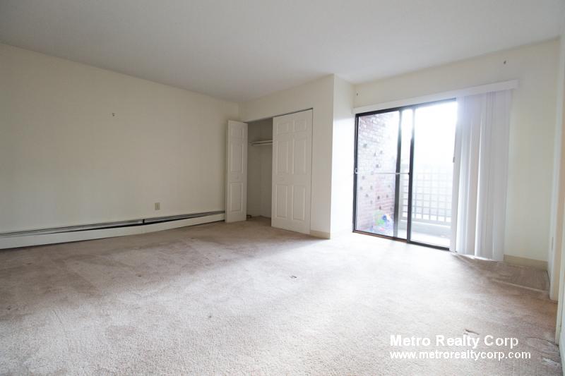 70 Centre St, Coolidge Corner