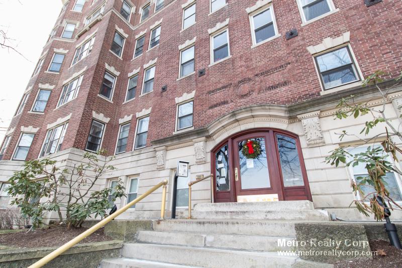 1368 Commonwealth Ave, Allston