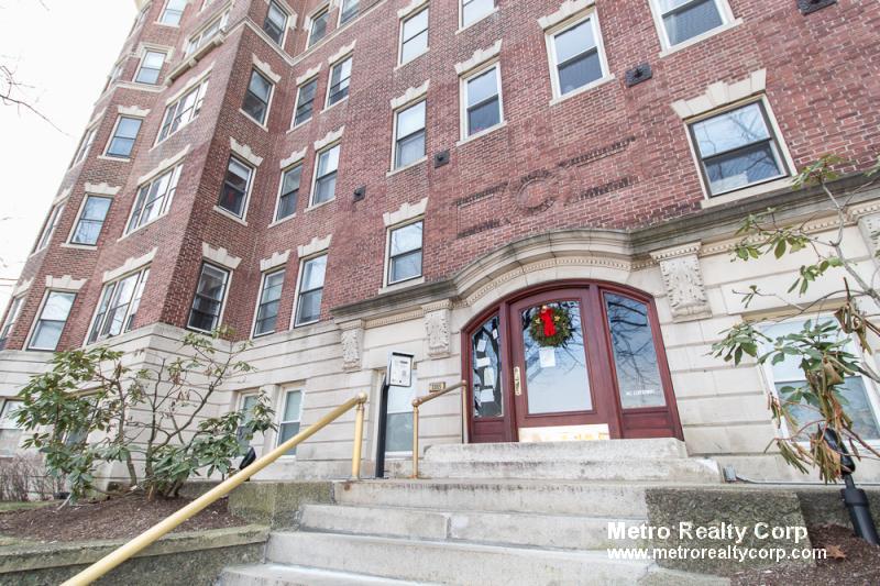 1376 Commonwealth Ave, Allston