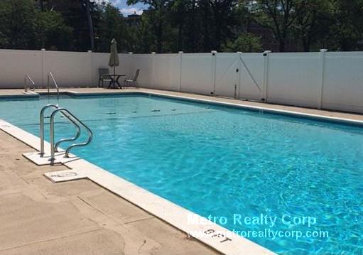 50 Green St, Brookline
