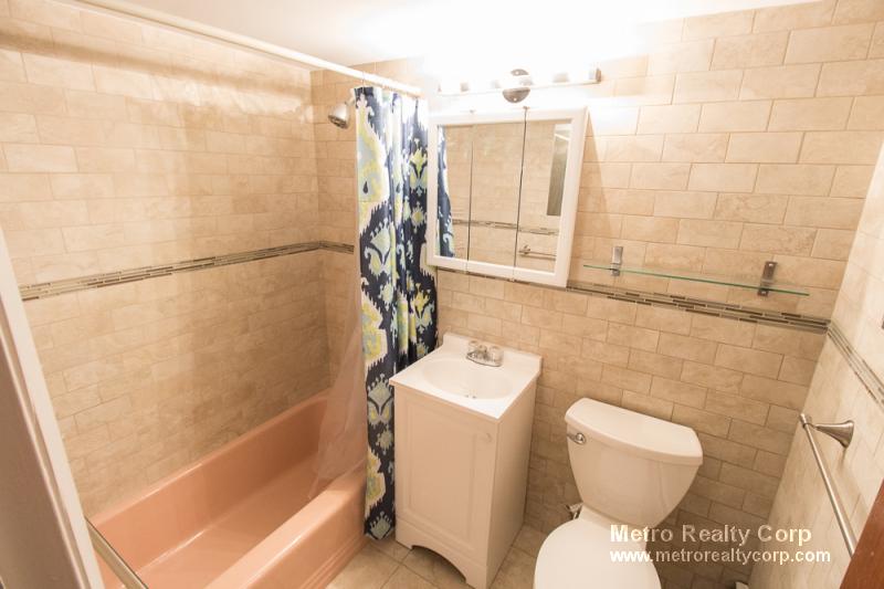 50 Green St, Brookline