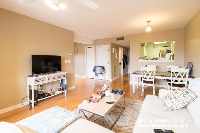 59 Brainerd Rd, Allston