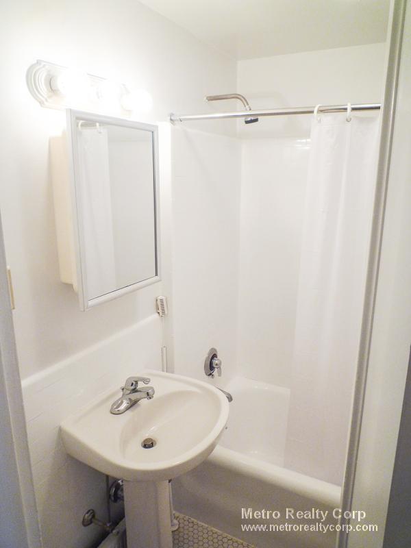 1284 Beacon St, Coolidge Corner