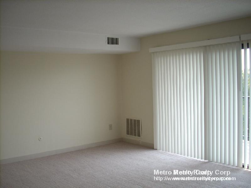 49 Marion St, Coolidge Corner