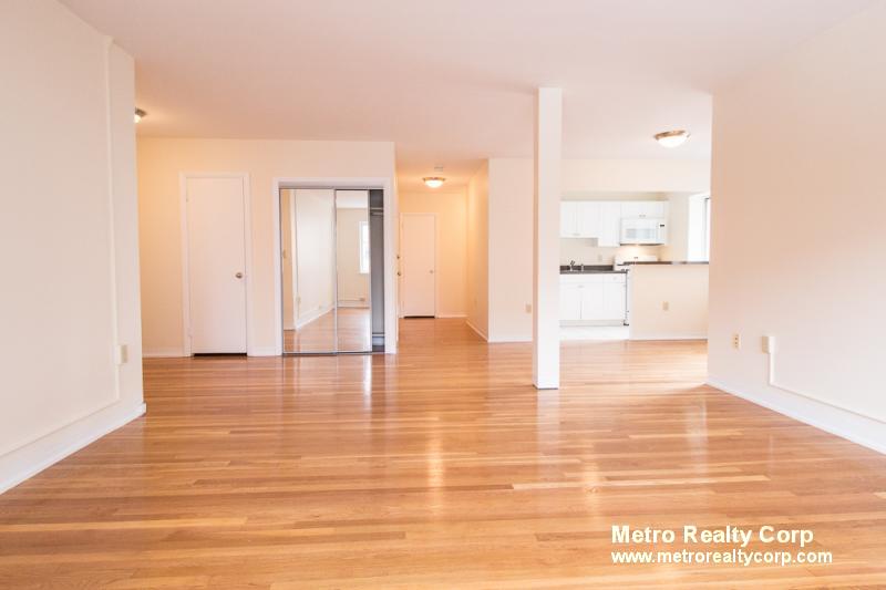 49 Green St, Coolidge Corner