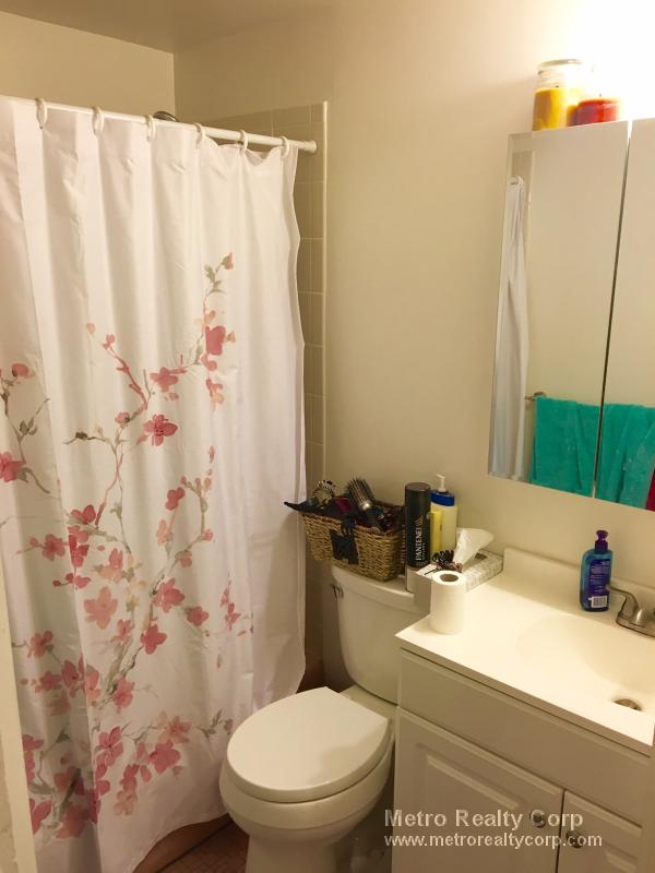 199 Winthrop Rd, Brookline