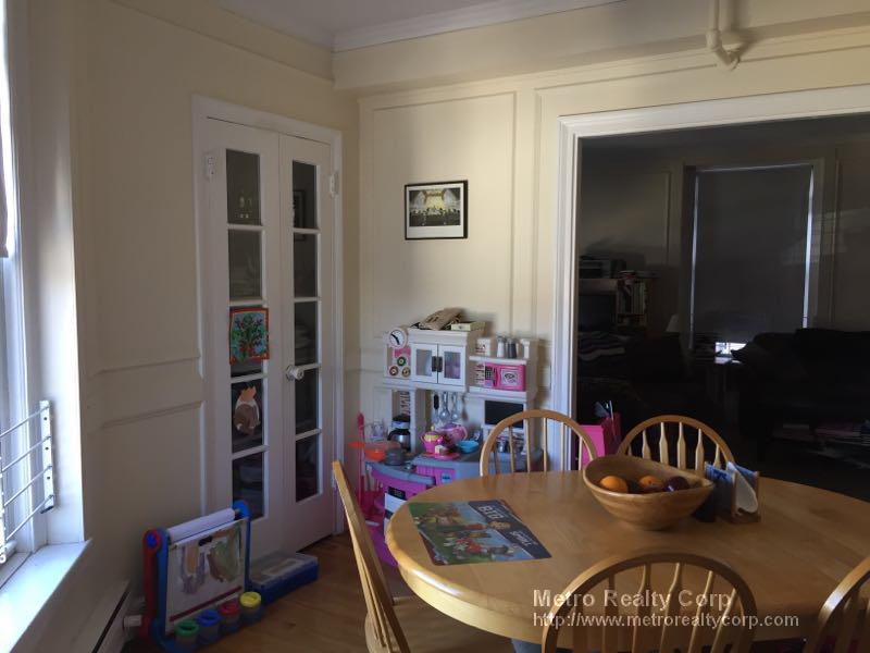 1284 Beacon St, Coolidge Corner