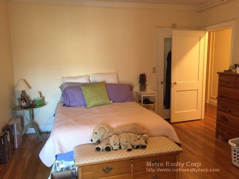 1284 Beacon St, Coolidge Corner