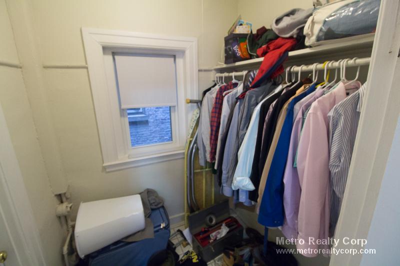 1209 Beacon St, Brookline